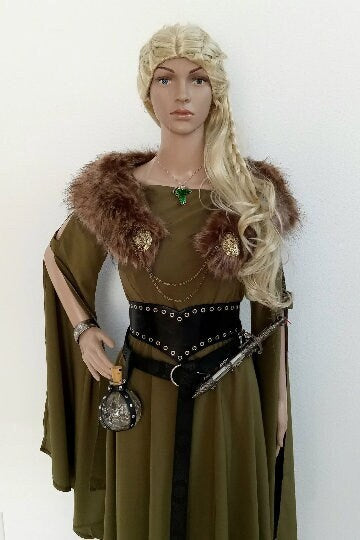 Viking Metal Brooches with Metal Chains Mantle Cloak Clasp